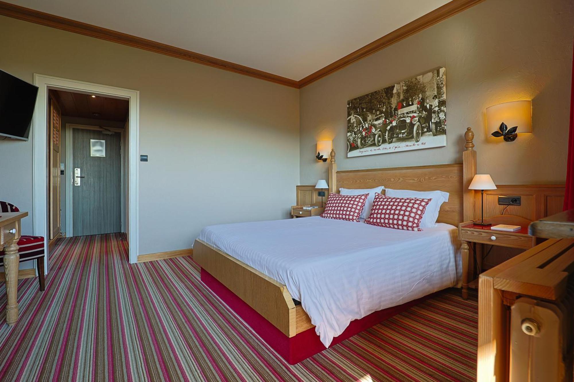 Hotel Arnold Итевиллер Экстерьер фото