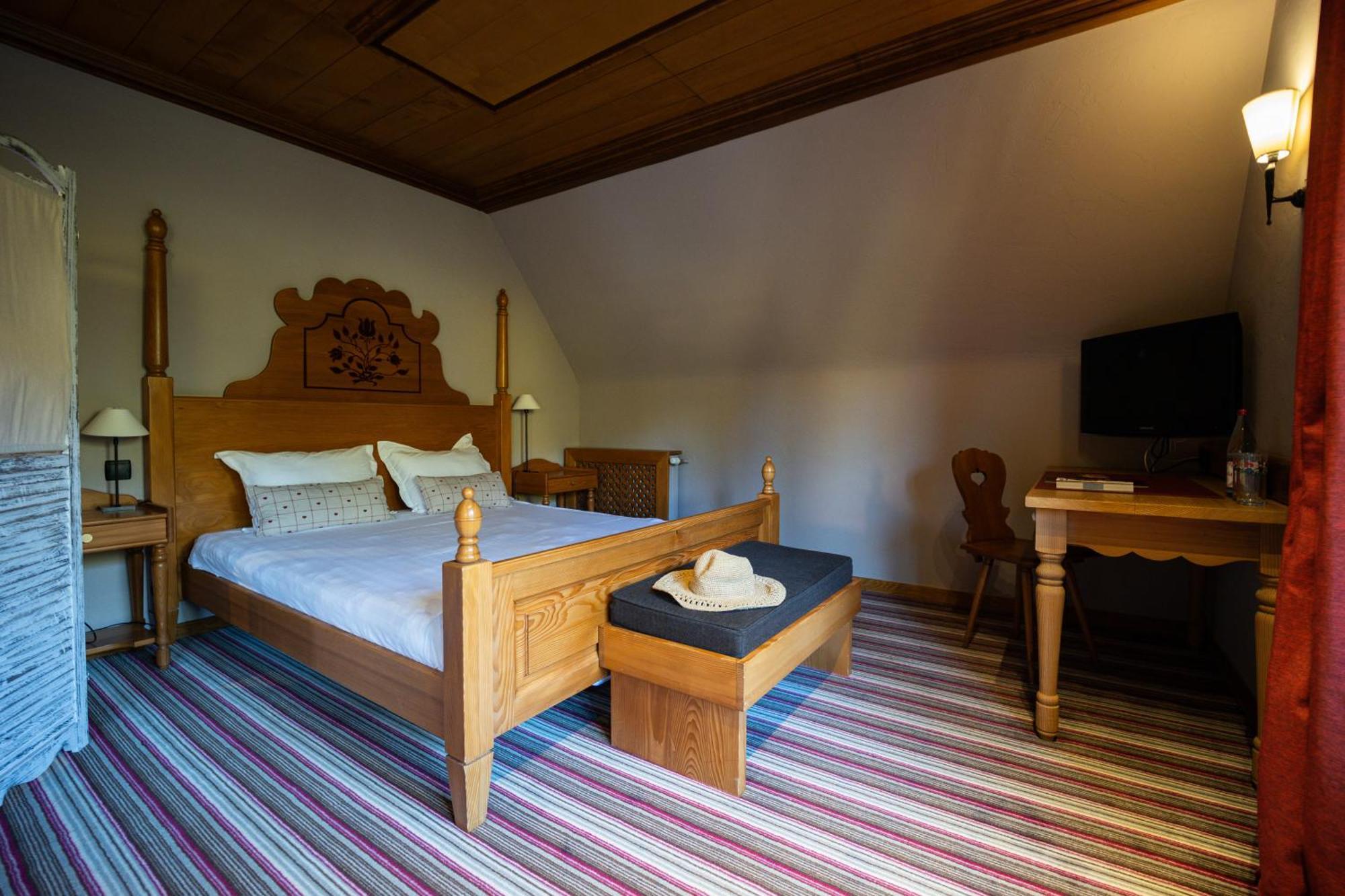Hotel Arnold Итевиллер Экстерьер фото